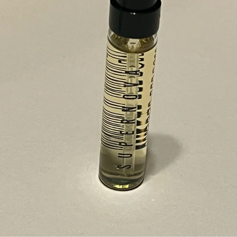 Andrea Maack Supernova sample, 2mL